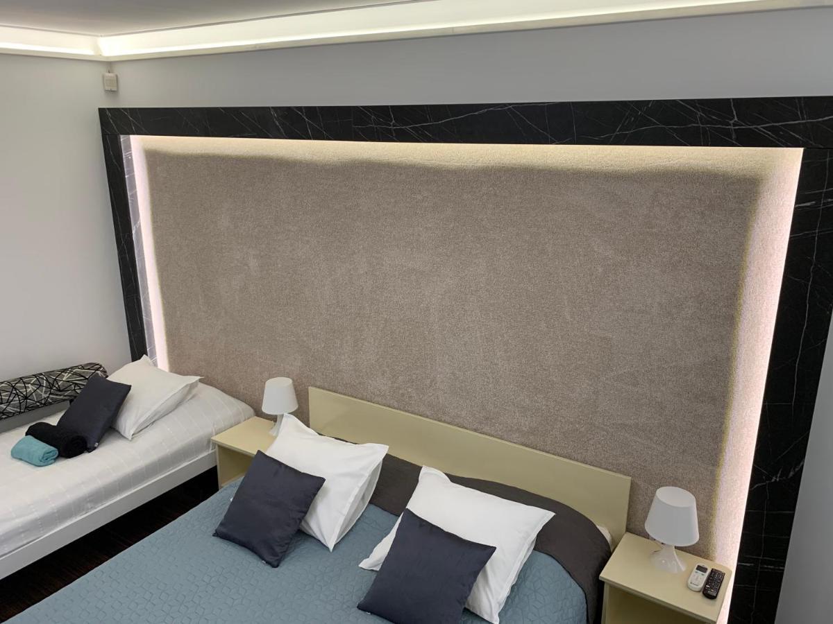 Sunset Apartments Hajdúszoboszló المظهر الخارجي الصورة