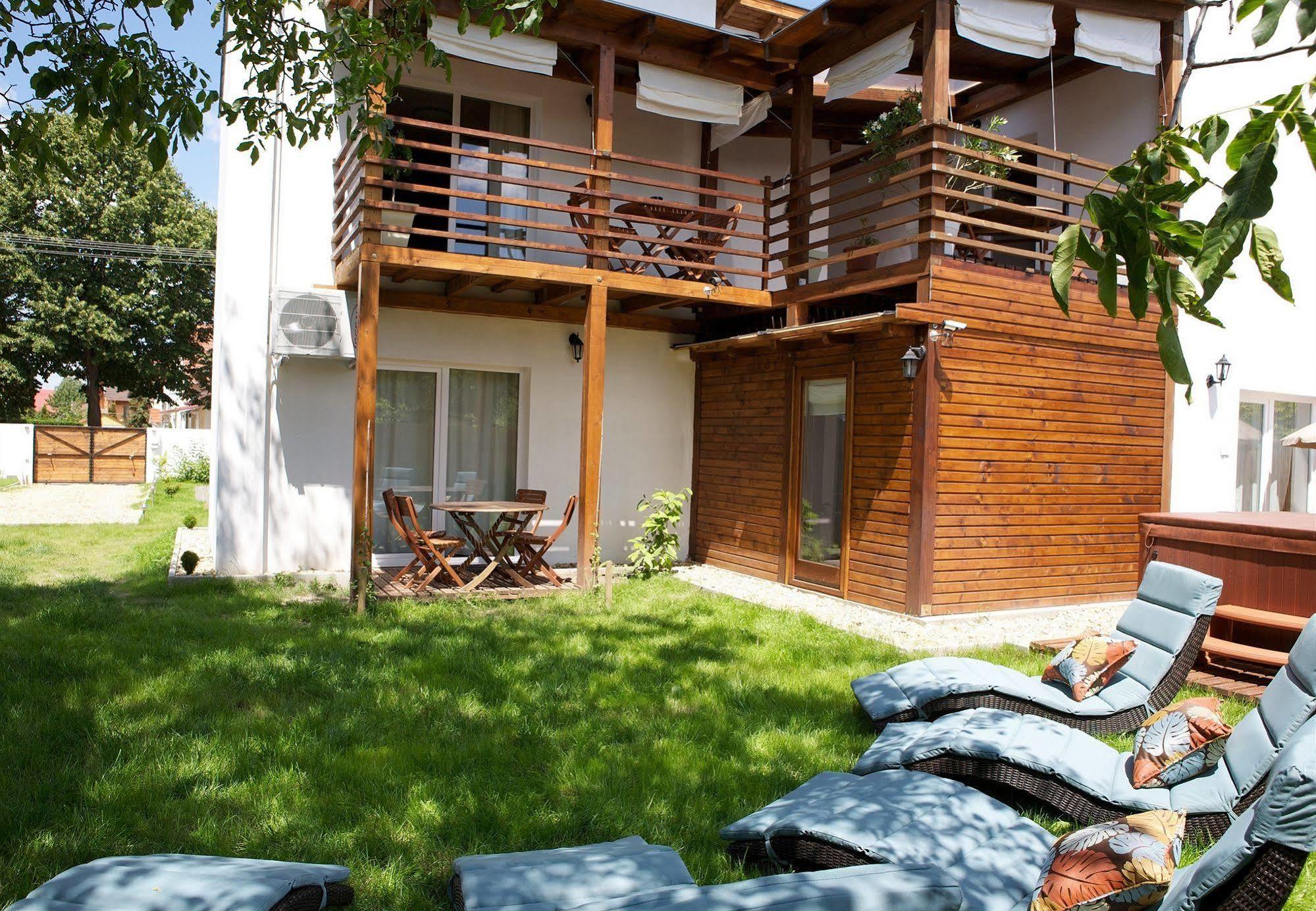 Sunset Apartments Hajdúszoboszló المظهر الخارجي الصورة